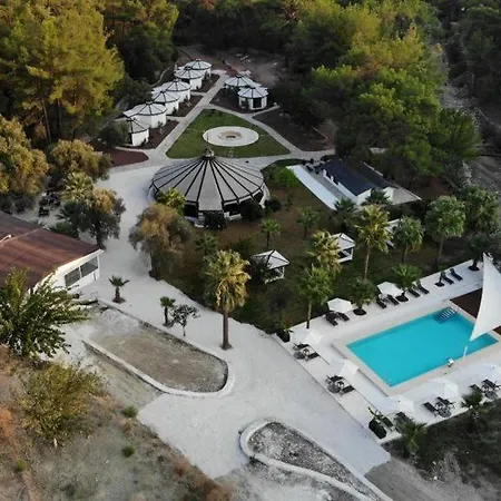 Nature Village Olympos 2*